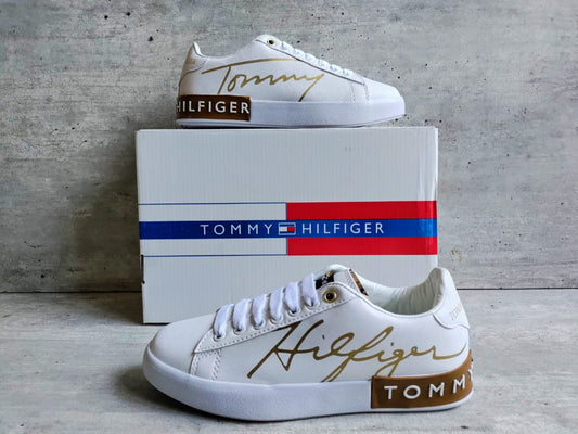 Tommy Hilfiger 6520 Blanco Oro Cursiva